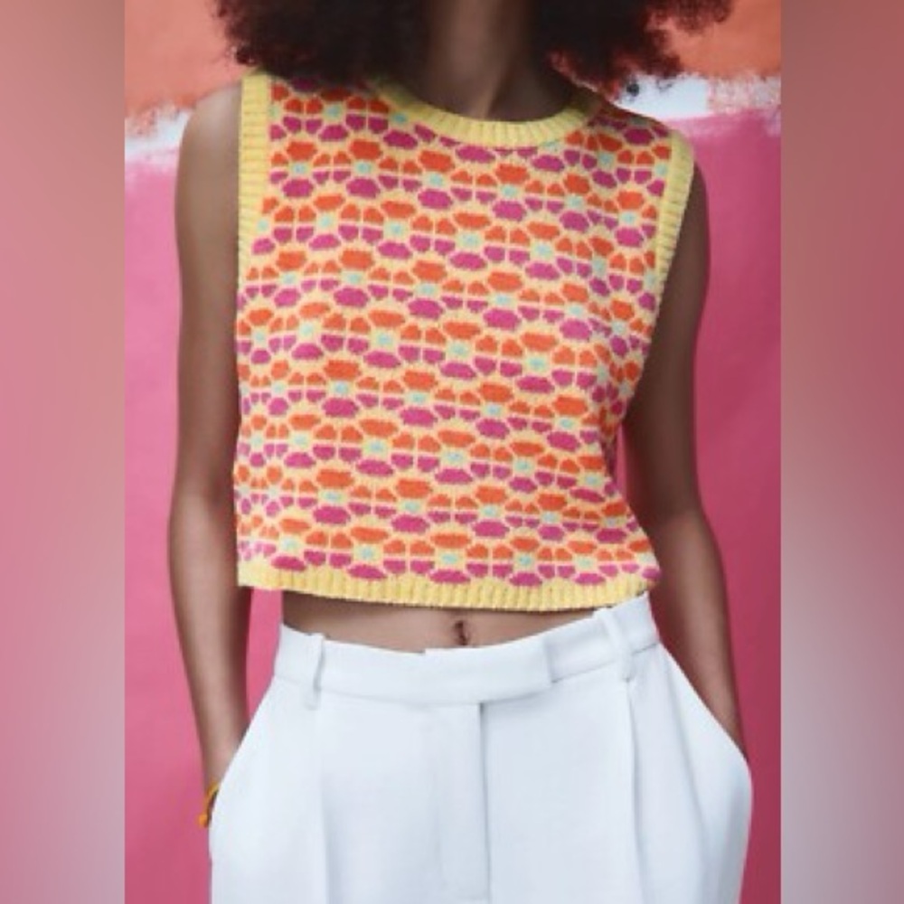 Zara Multicolor Patterned Crop Top